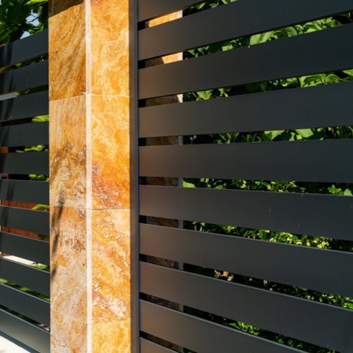 Clôture en aluminium - RAL 7016