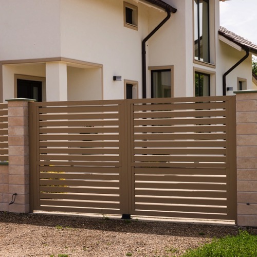 Clôture en aluminium - RAL 1019